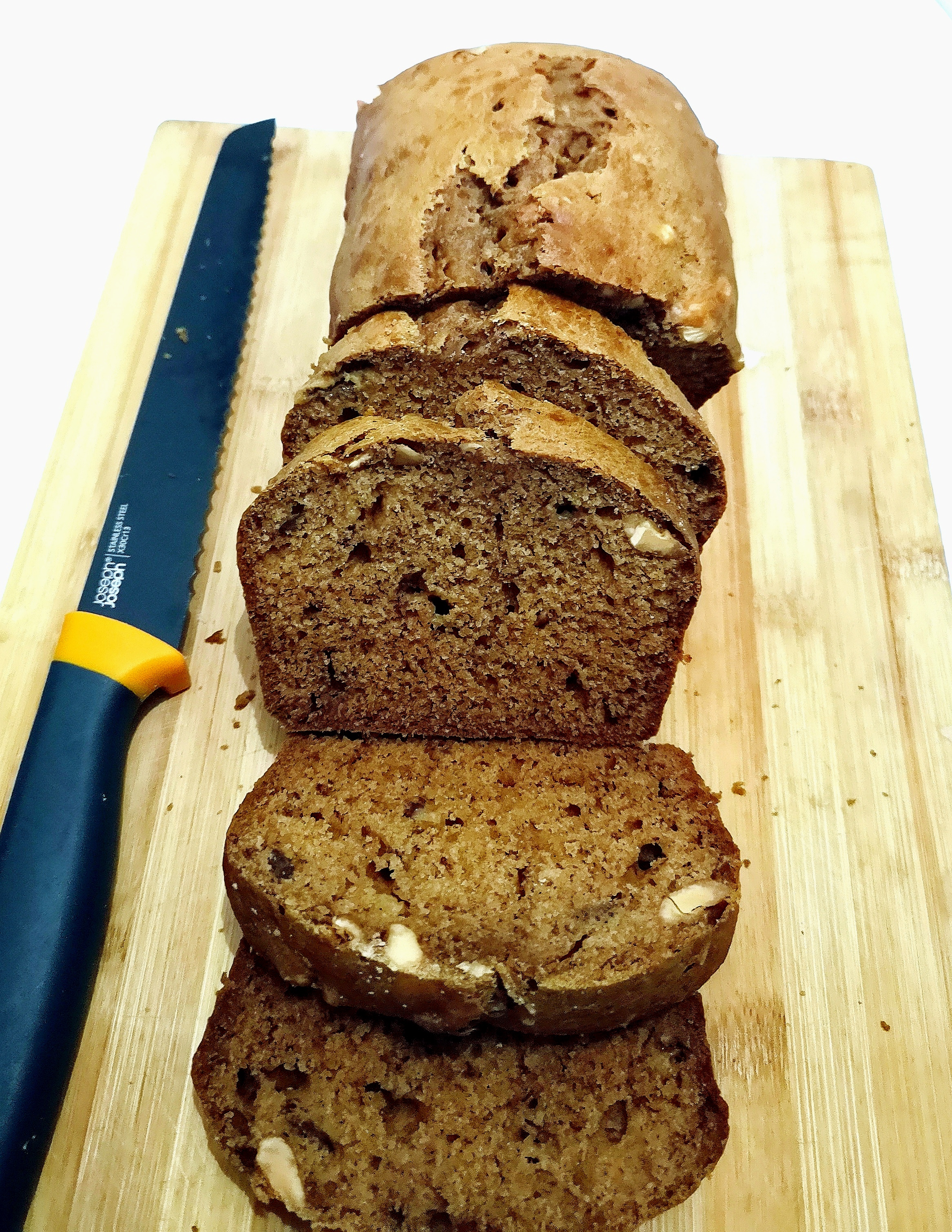 Banana Bread with almonds and cashew nuts Ariana Diaries